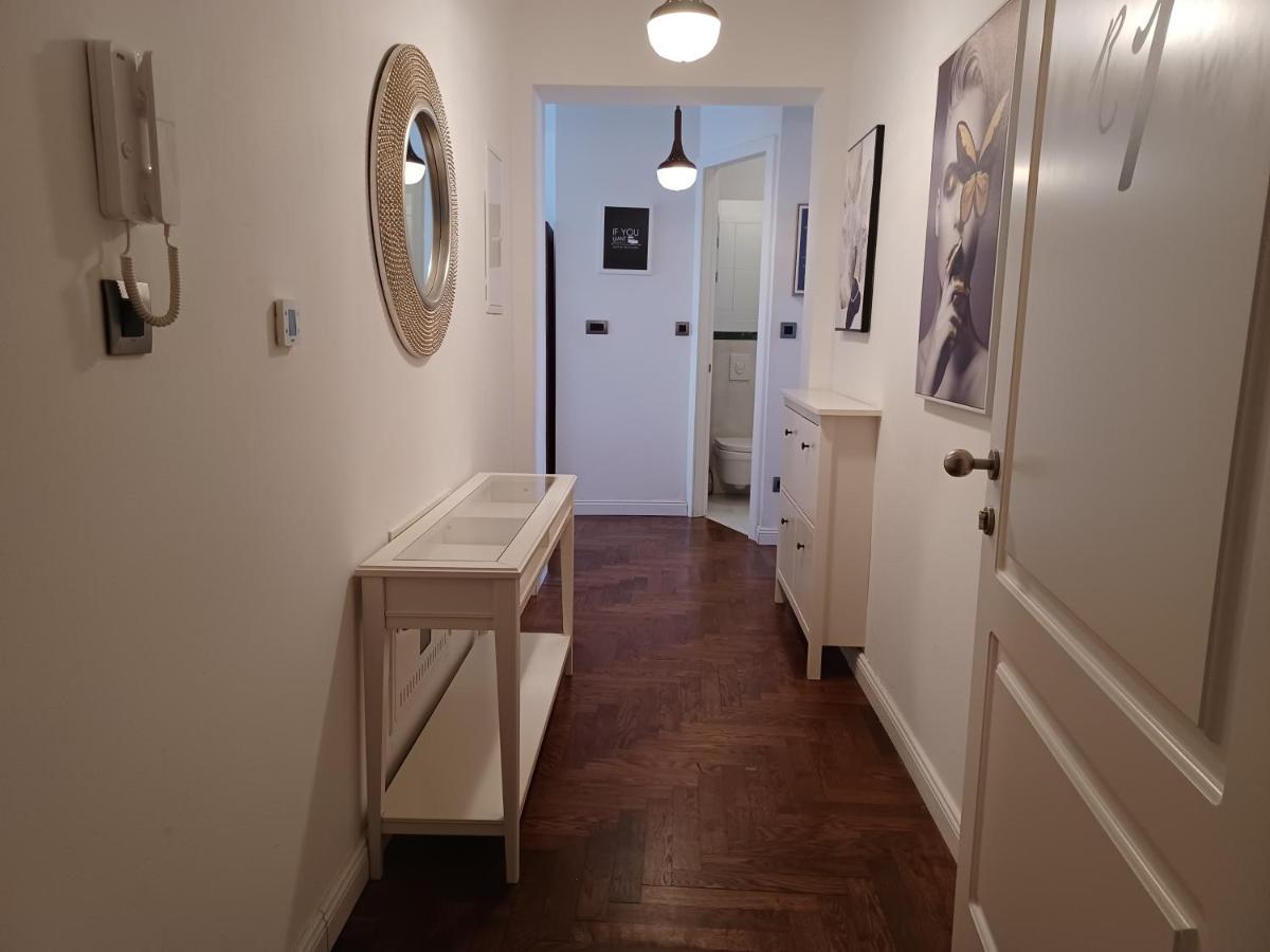 Apartment Lutetia Zagabria Esterno foto